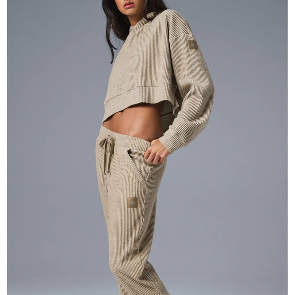 Alo Yoga Muse Hoodie & Sweatpant Set in Gravel Heather - NWT - Small/Medium